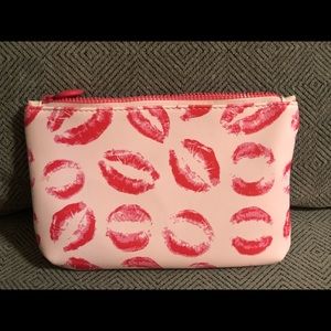 💋💋Adorable Ipsy 👄 makeup bag! 💋💋